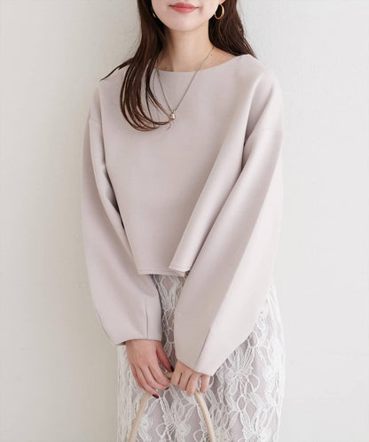 短款連帽衛衣+荷葉邊吊帶套裝