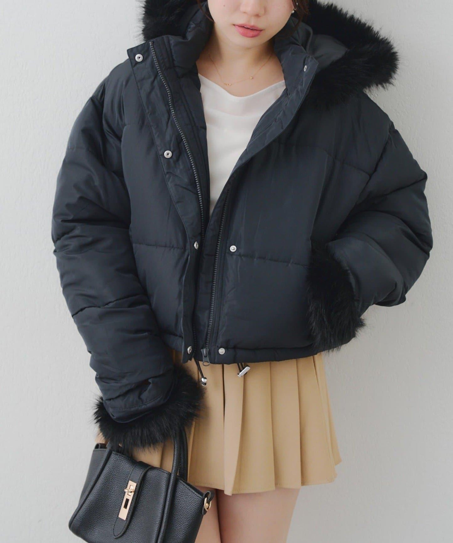 帶仿皮草拉鍊環保羽絨服