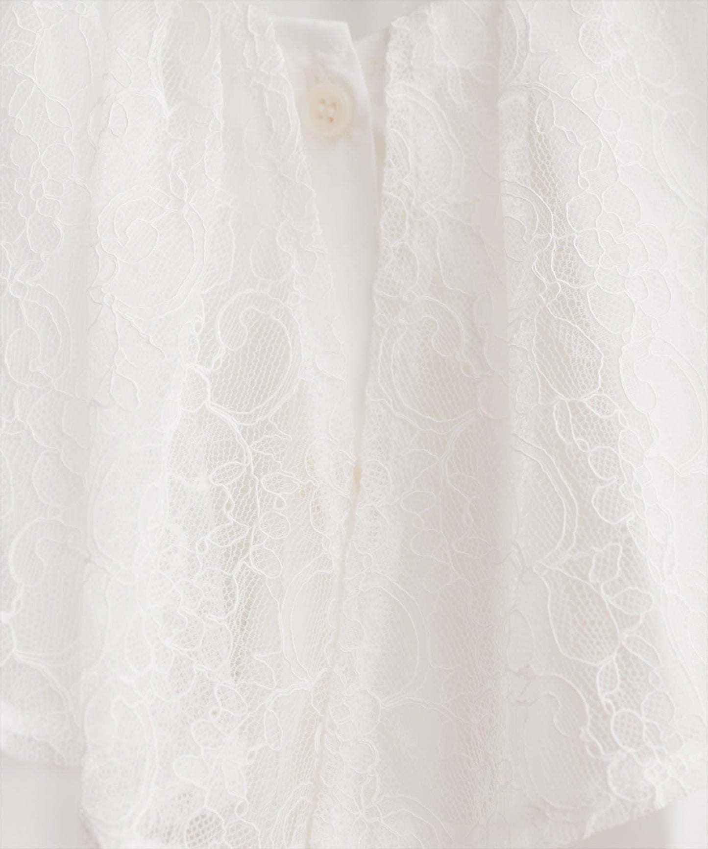 蕾絲斗篷領襯衫