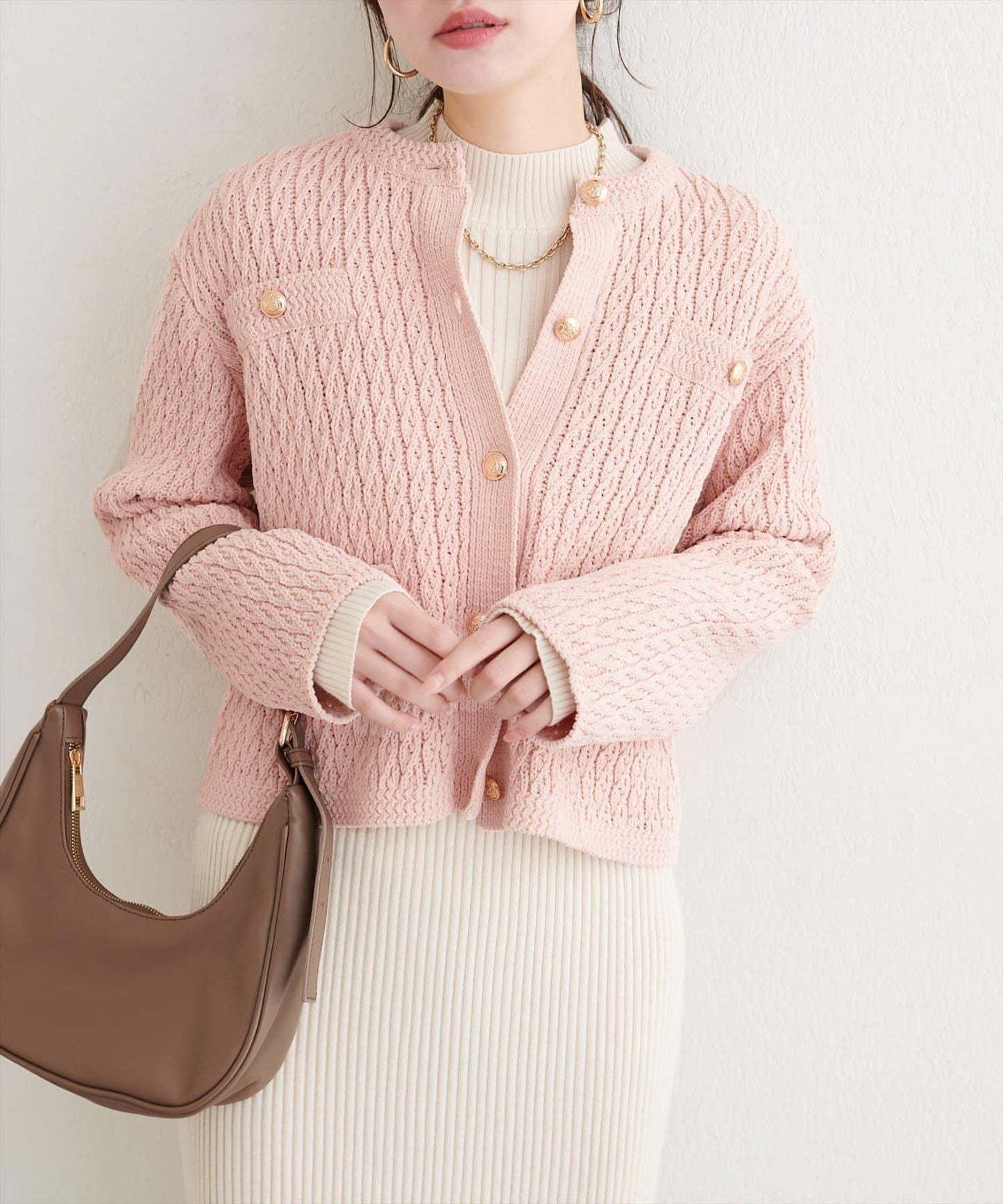 金色紐扣天鵝絨絨線麻花針織開衫