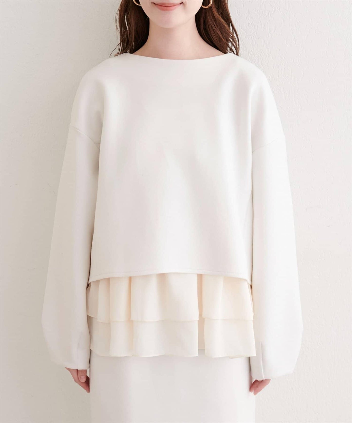 短款連帽衛衣+荷葉邊吊帶套裝