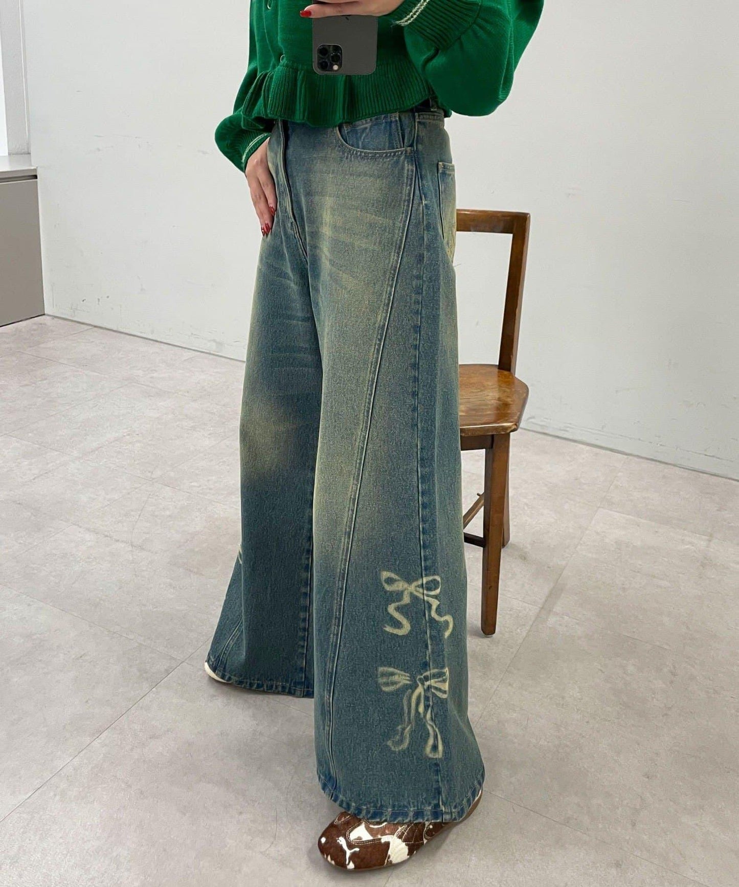 蝴蝶結拔染印花牛仔褲