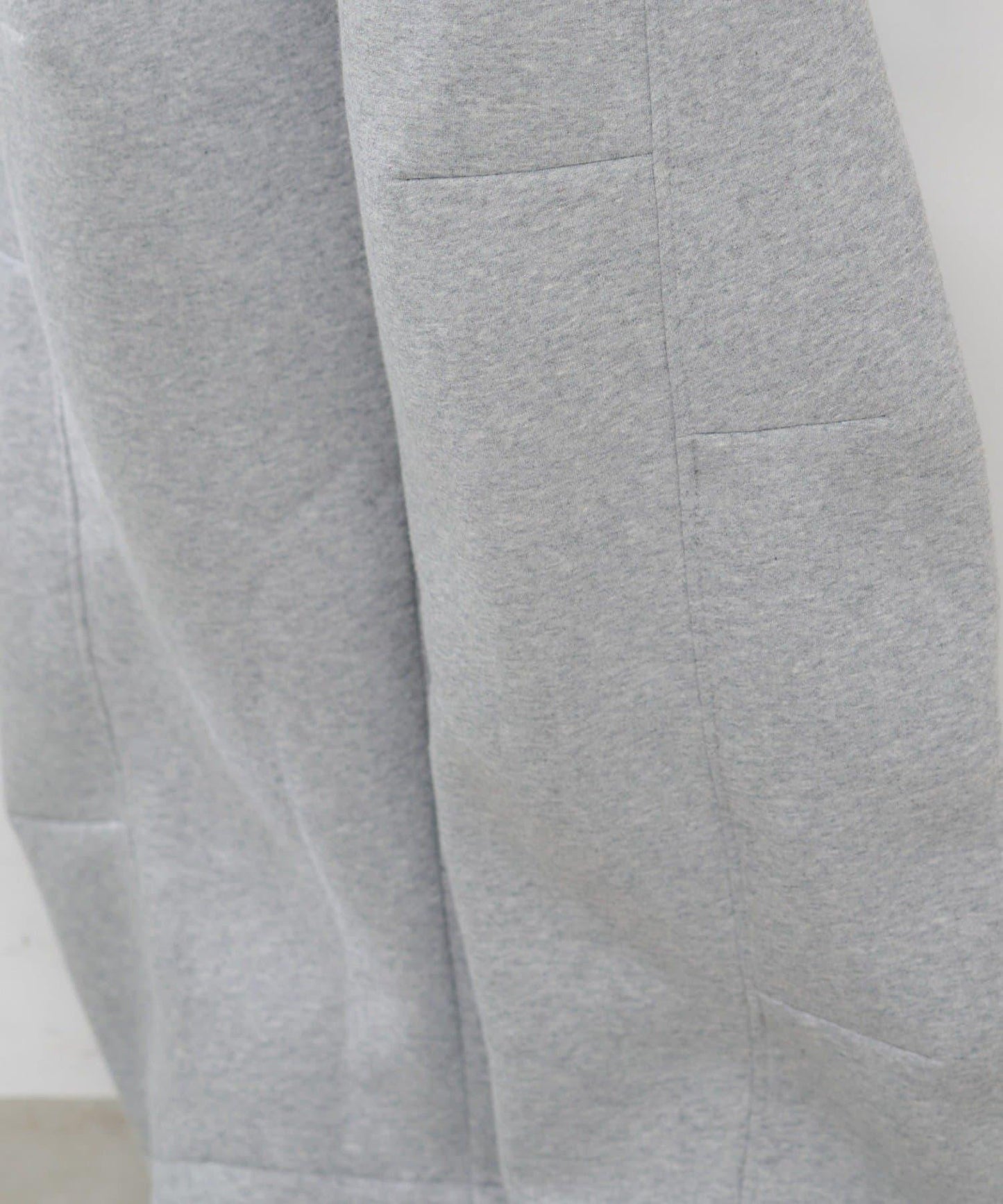 【加絨內裡！】弧形運動衛褲