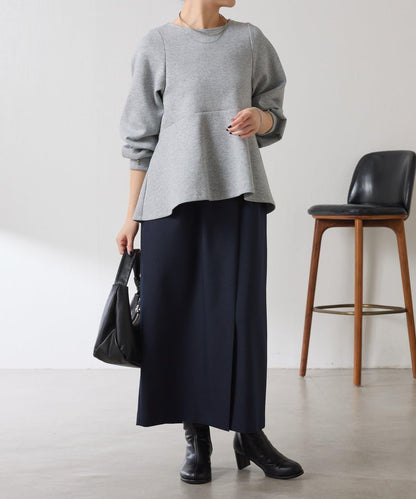 【顯瘦/顯腿長效果】袖部裝飾短款荷葉邊上衣