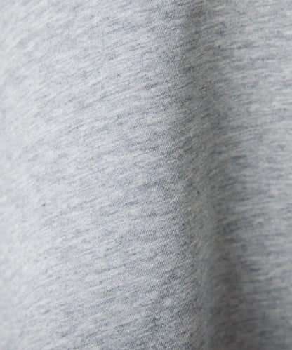 【顯瘦/顯腿長效果】袖部裝飾短款荷葉邊上衣