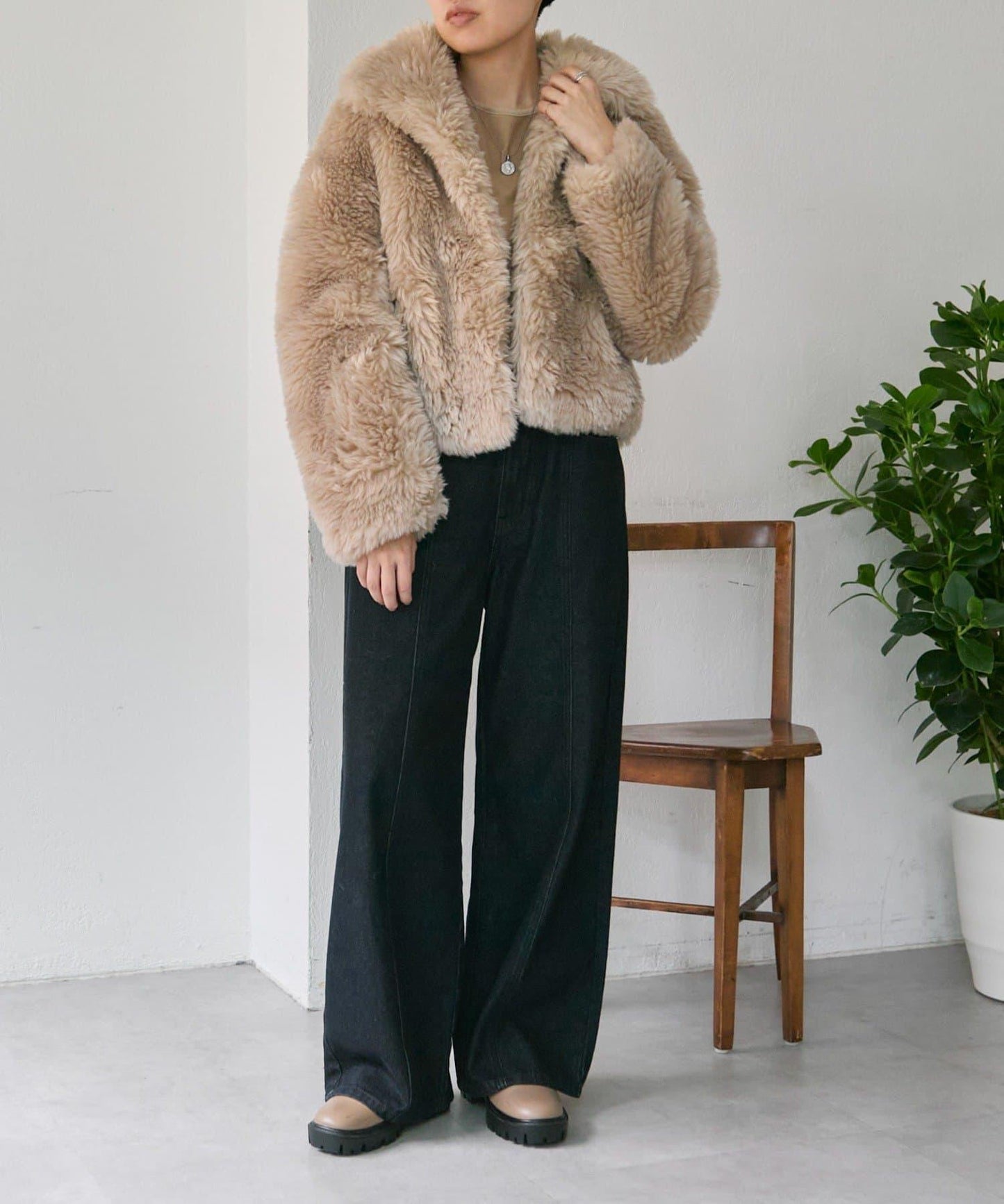 帶內襯/短款仿托斯卡納皮草夾克/毛絨外套【SUM1 STYLE(スミスタイル)】