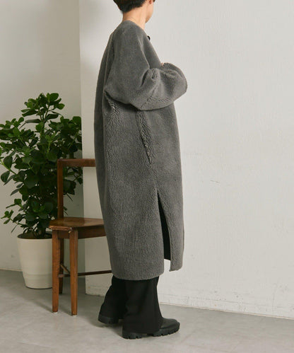 無領羊羔絨長款大衣【SUM1 STYLE(スミスタイル)】