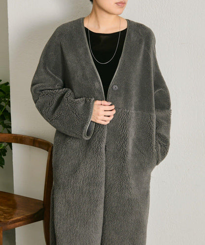 無領羊羔絨長款大衣【SUM1 STYLE(スミスタイル)】