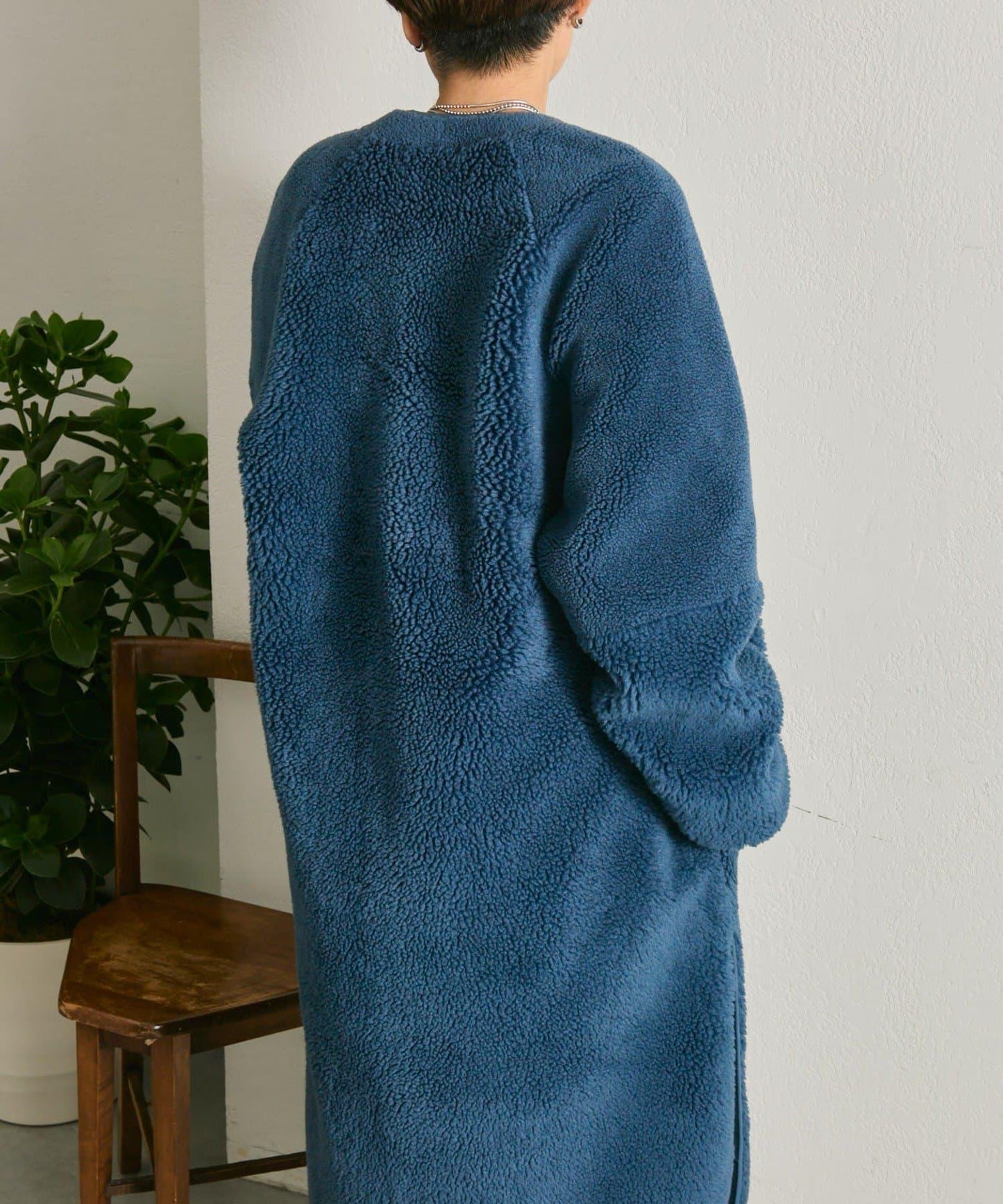 無領羊羔絨長款大衣【SUM1 STYLE(スミスタイル)】