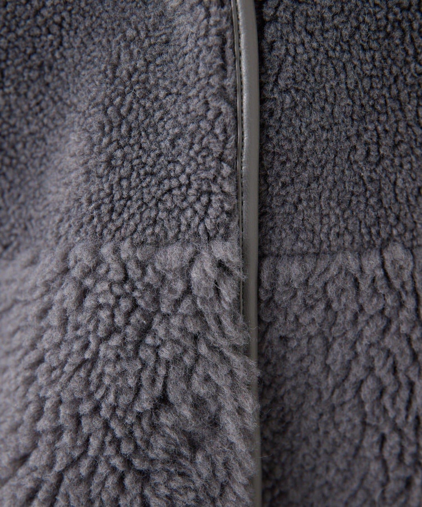 無領羊羔絨長款大衣【SUM1 STYLE(スミスタイル)】