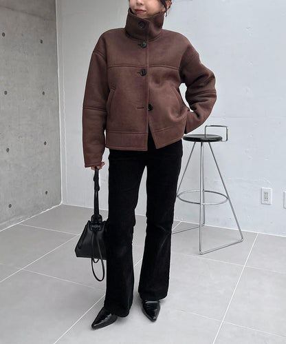 麂皮羊羔絨中長大衣