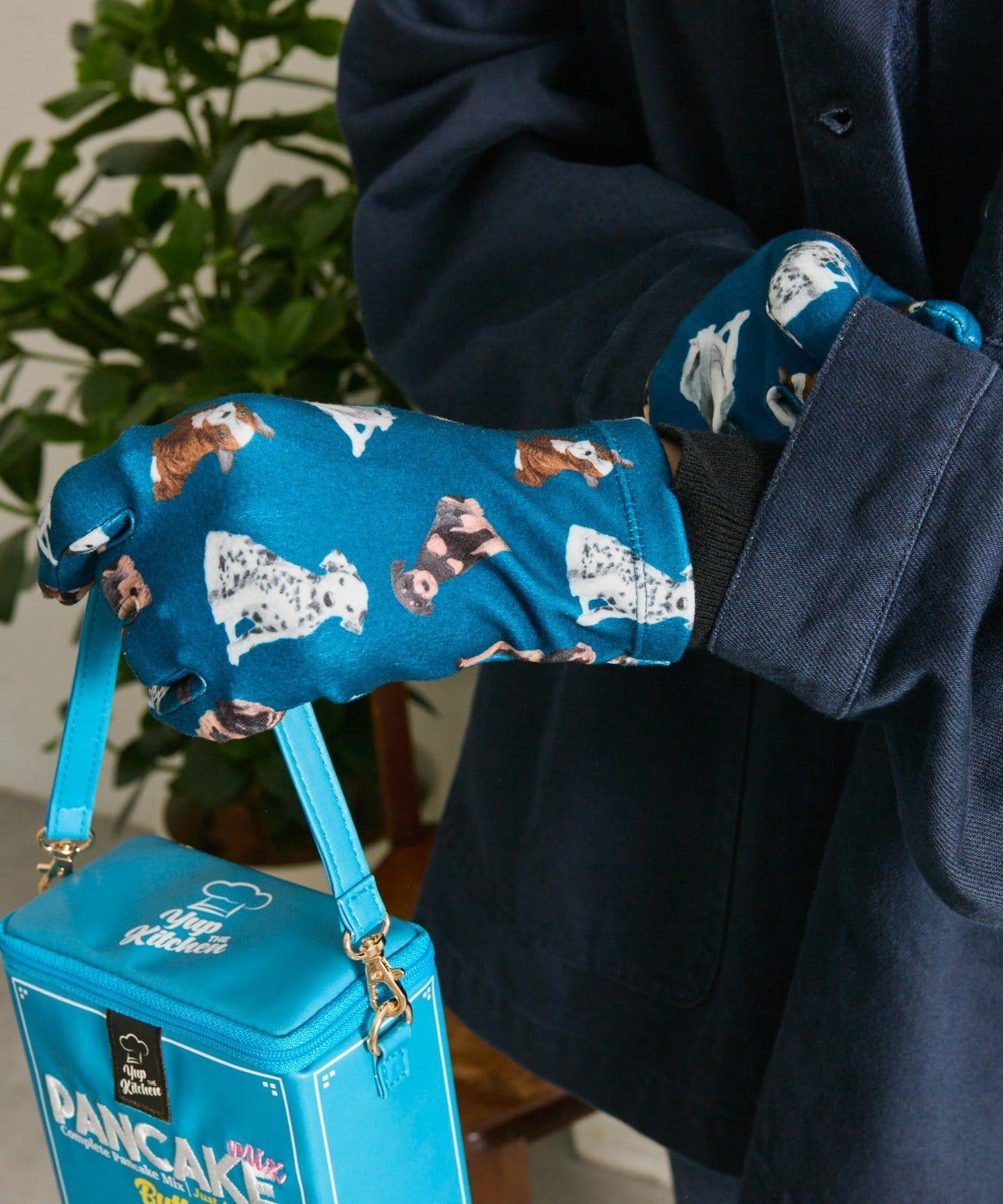 【CRISPINO VALENTINO】全印花手套