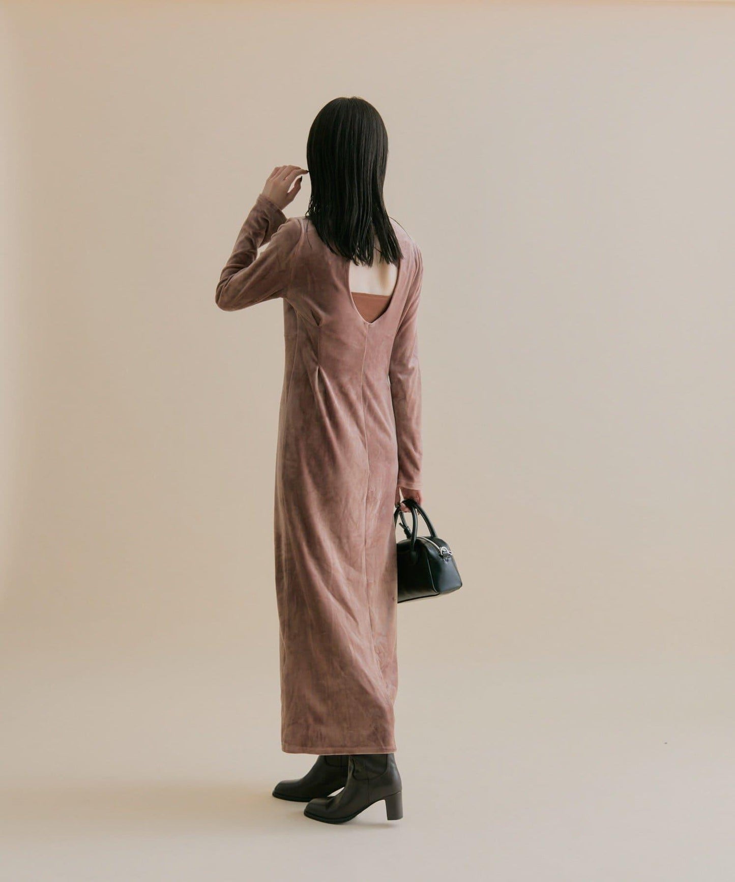 11/1（週六）12:00開始！【數量限定】【森川企畫】後背開口天鵝絨連衣裙