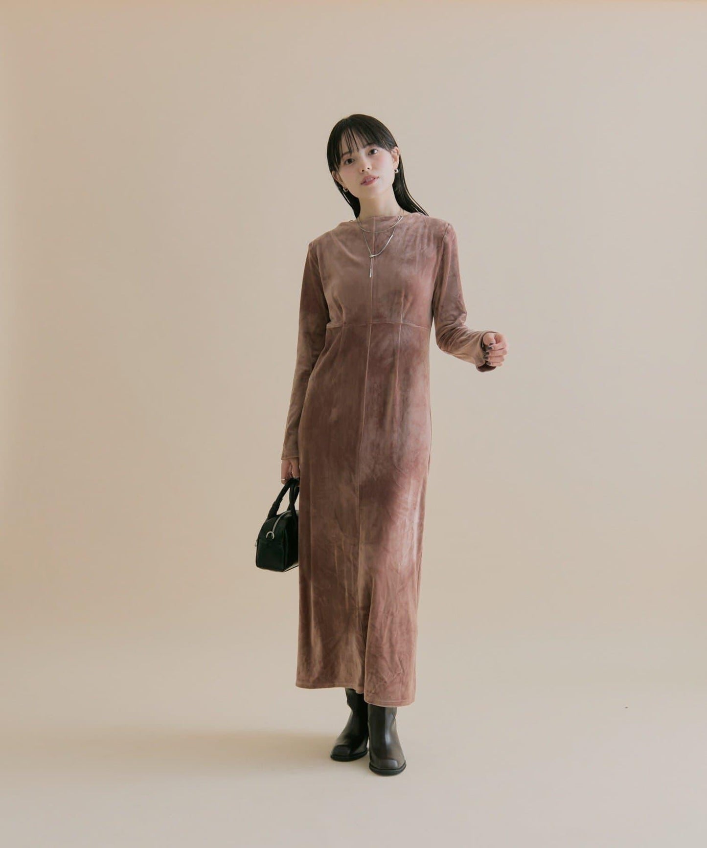 11/1（週六）12:00開始！【數量限定】【森川企畫】後背開口天鵝絨連衣裙