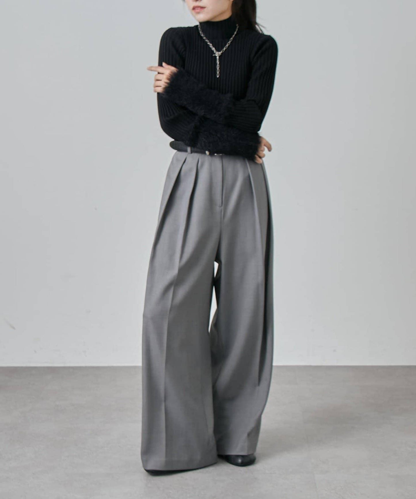 羽毛袖羅紋高領套頭衫