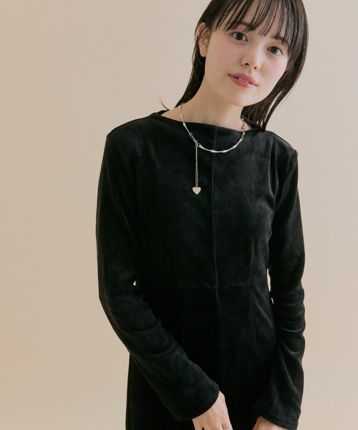 11/1（週六）12:00開始！【數量限定】【森川企畫】後背開口天鵝絨連衣裙