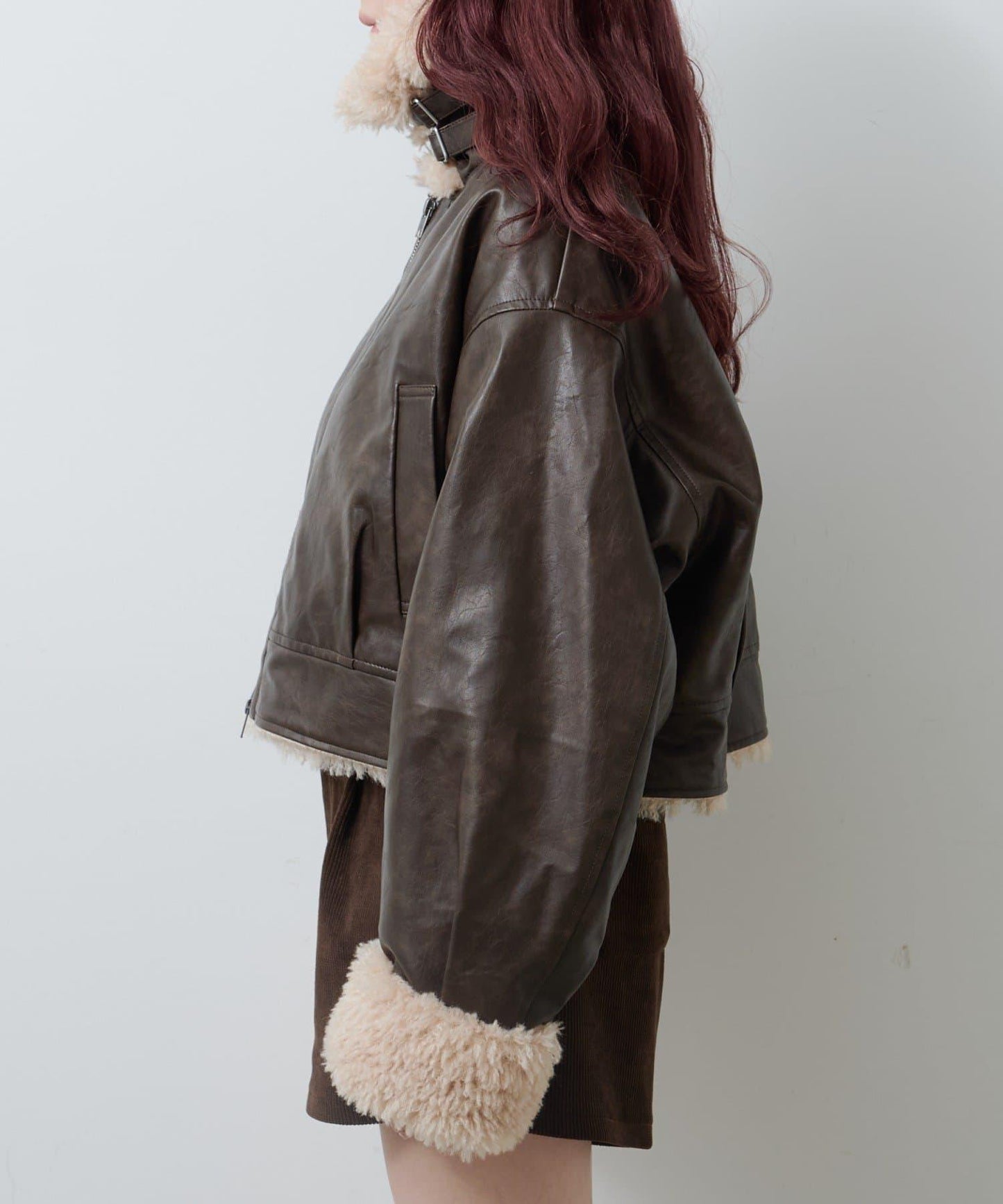 羊羔絨飛行夾克