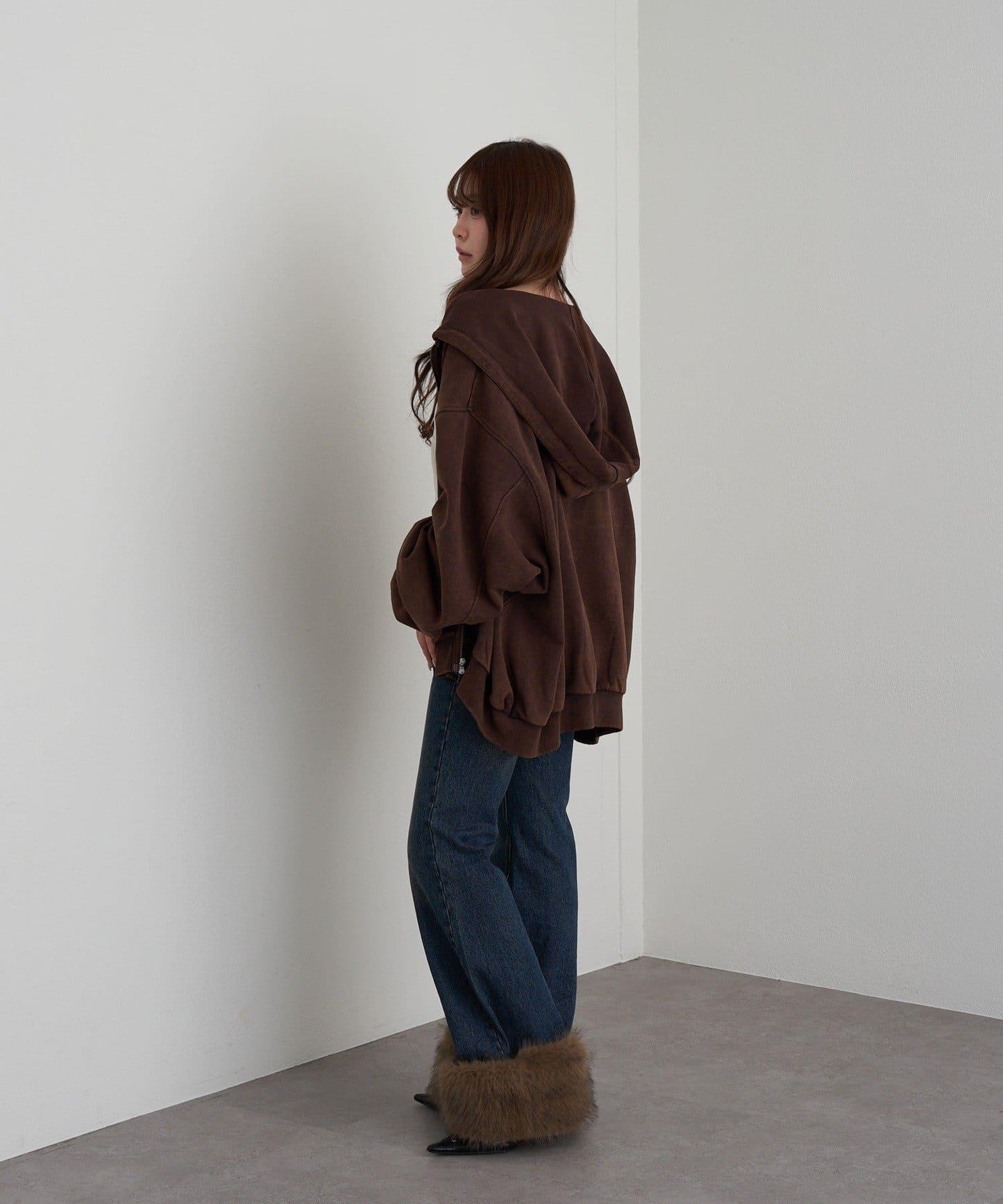 可拆卸毛絨拼接牛仔喇叭褲