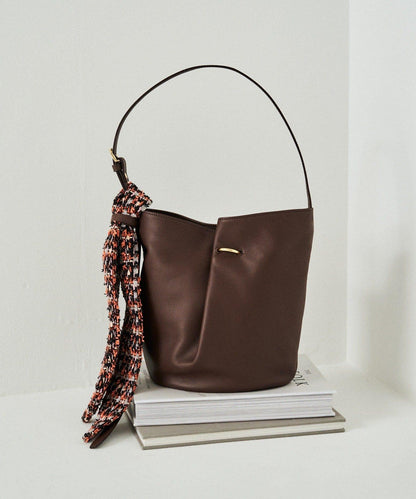 附絲巾皮革兩用單肩包