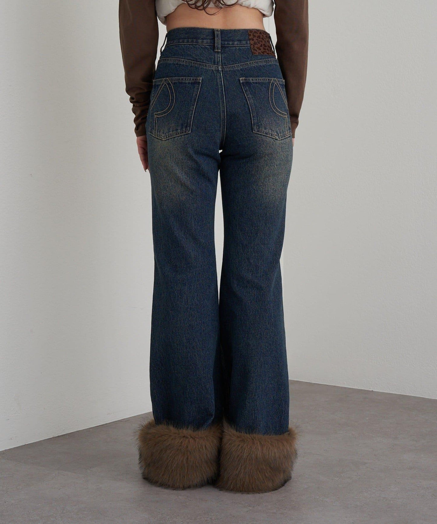 可拆卸毛絨拼接牛仔喇叭褲