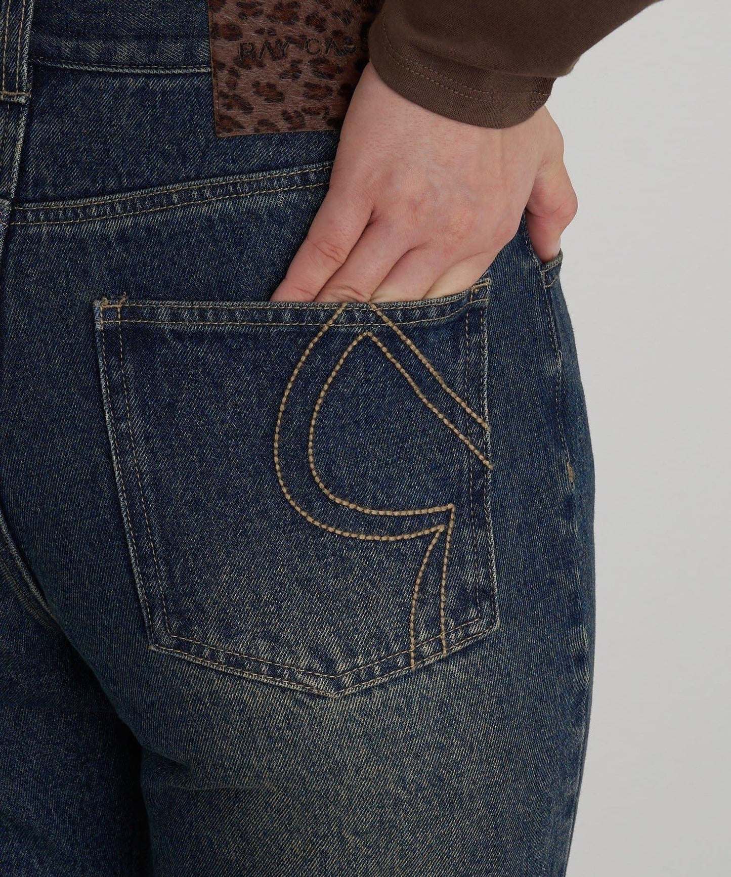 可拆卸毛絨拼接牛仔喇叭褲