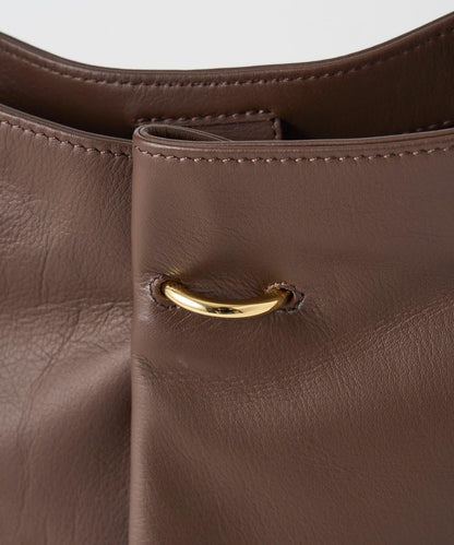 附絲巾皮革兩用單肩包