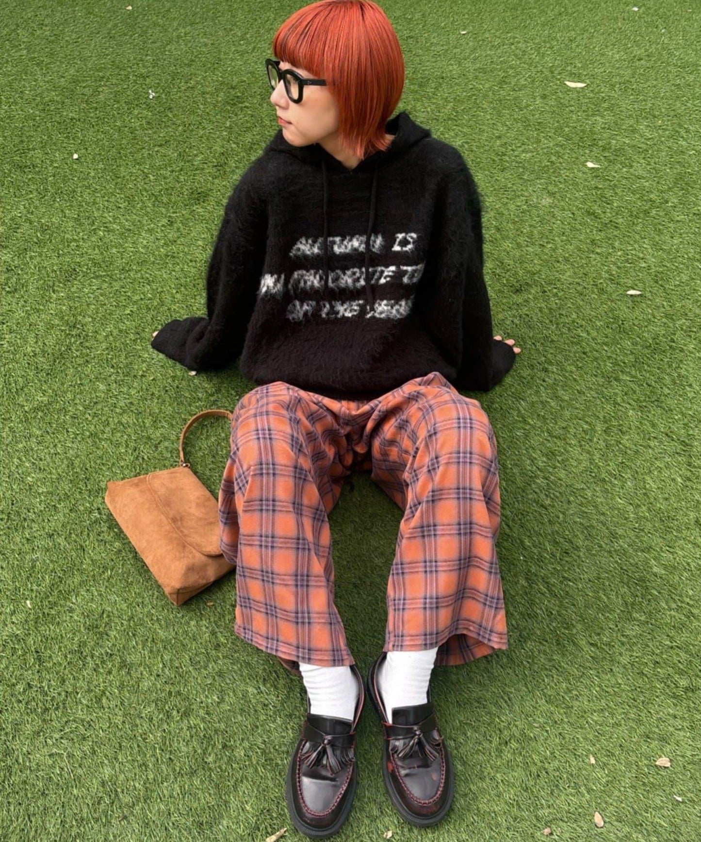 仿馬海毛質感字母針織連帽衫