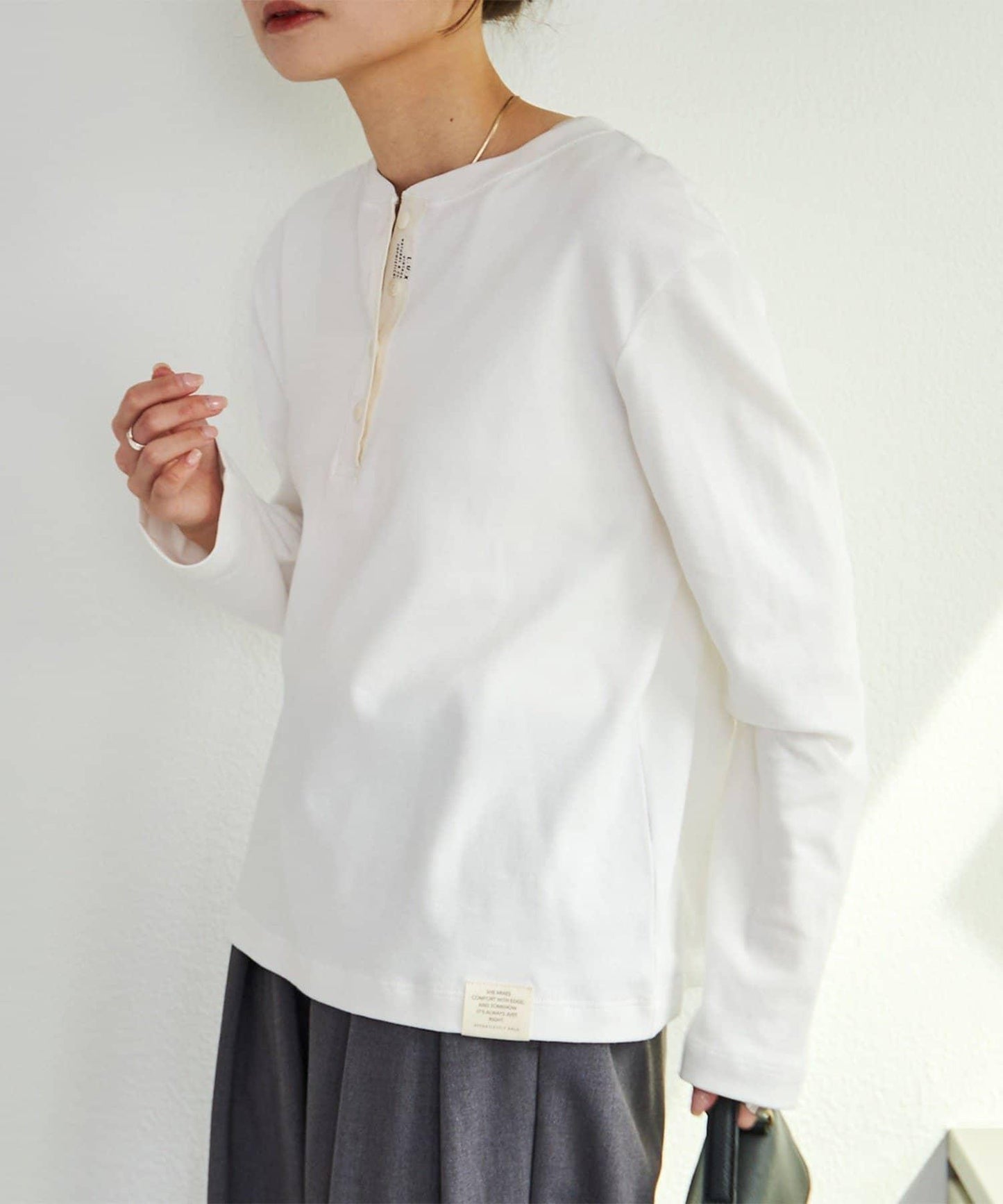 順滑磨毛雙面穿亨利領T恤