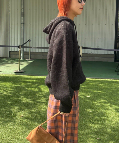 仿馬海毛質感字母針織連帽衫