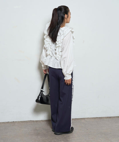 【WHO'S WHO gallery】側邊蕾絲拼接長褲