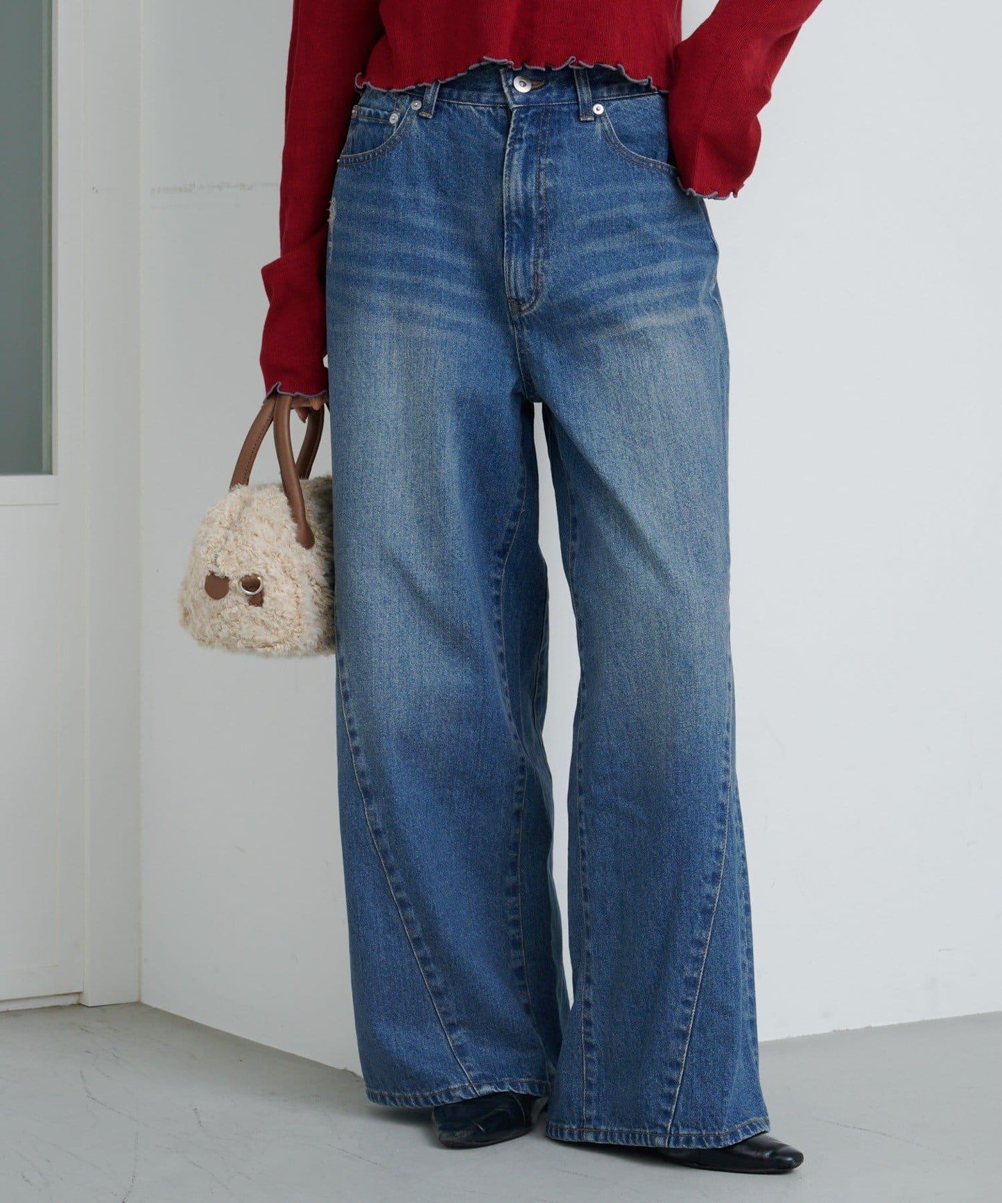 弧形縫線牛仔褲