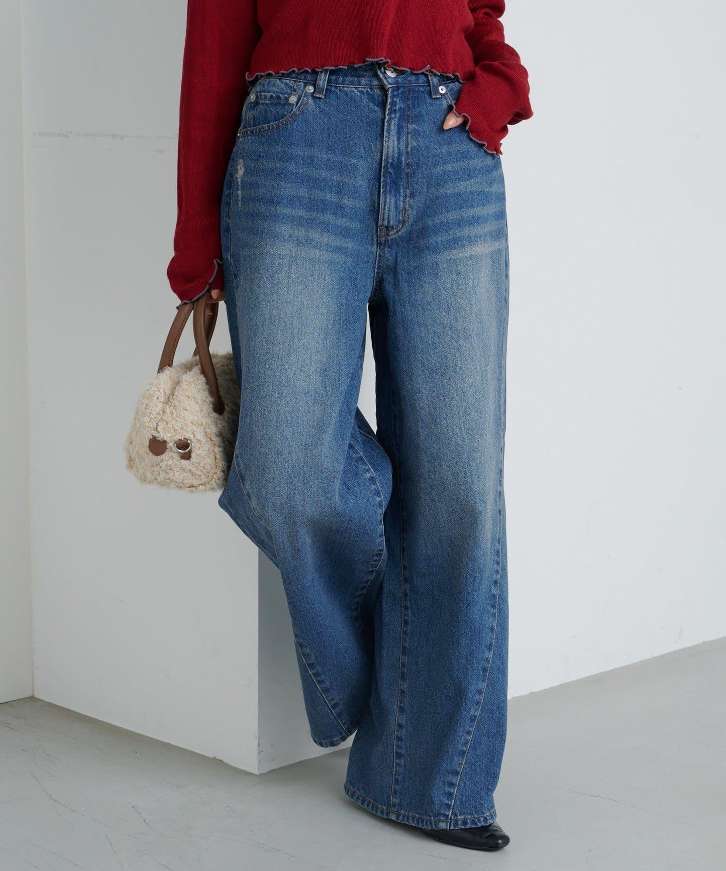 弧形縫線牛仔褲