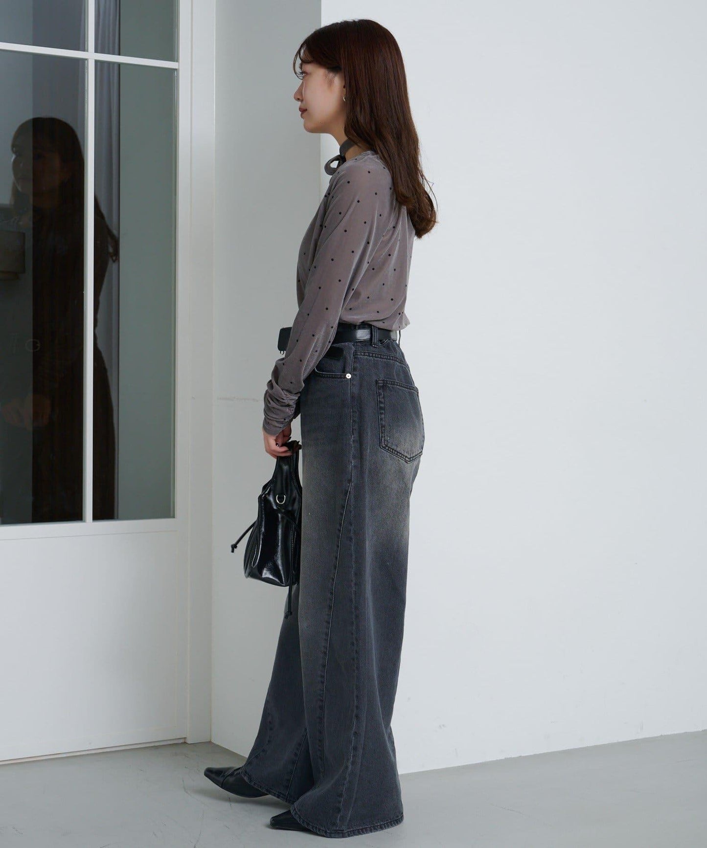 弧形縫線牛仔褲