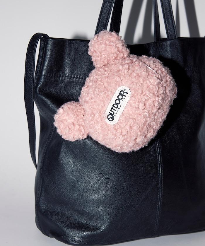 x BASICKS 仿羊羔絨小熊掛飾包