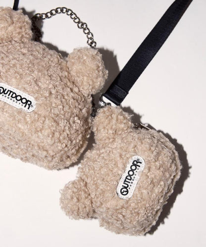 x BASICKS 仿羊羔絨小熊掛飾包