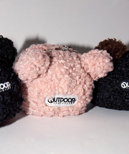 x BASICKS 仿羊羔絨小熊掛飾包