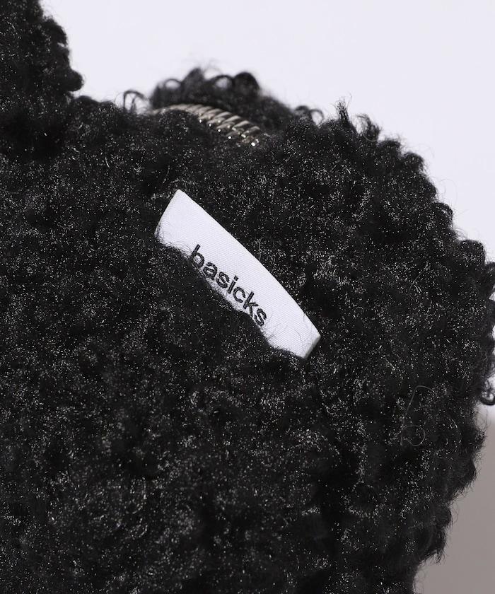 x BASICKS 仿羊羔絨小熊掛飾包