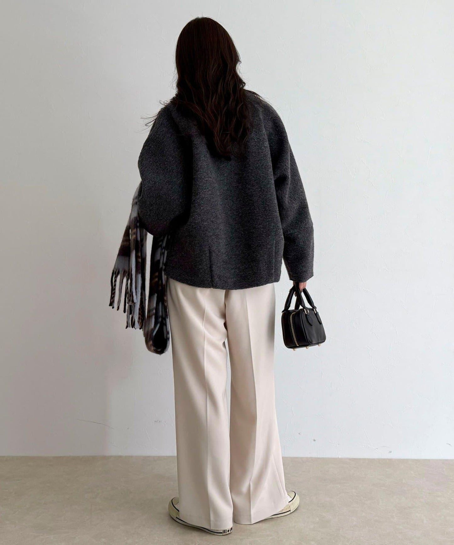 意大利風格輕盈無領夾克