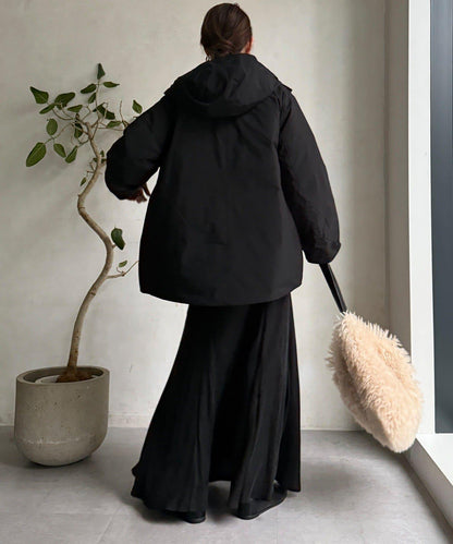 薄膜塔夫綢連帽羽絨服