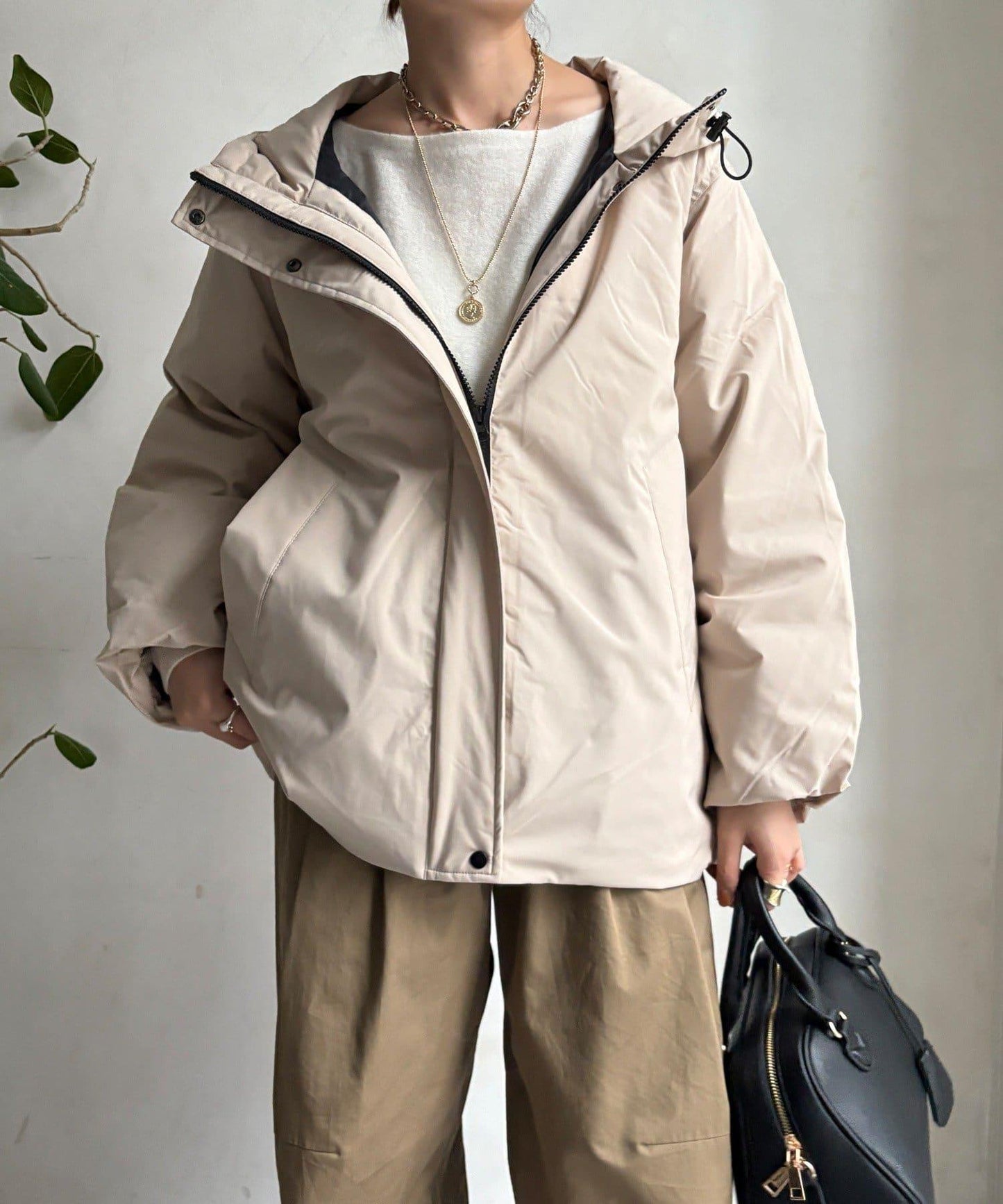 薄膜塔夫綢連帽羽絨服