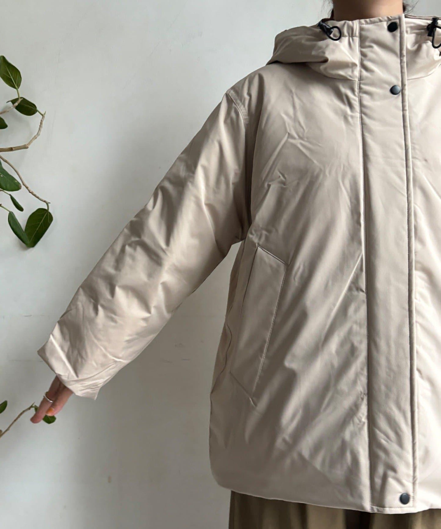 薄膜塔夫綢連帽羽絨服