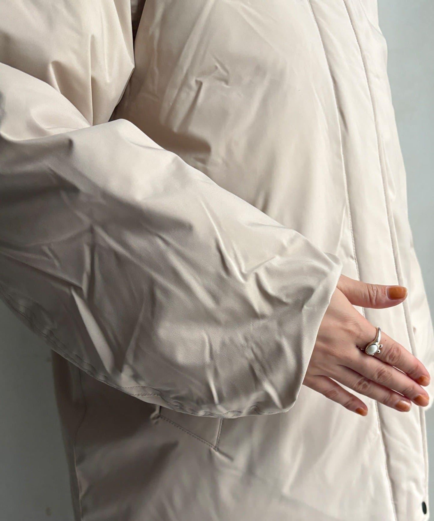 薄膜塔夫綢連帽羽絨服