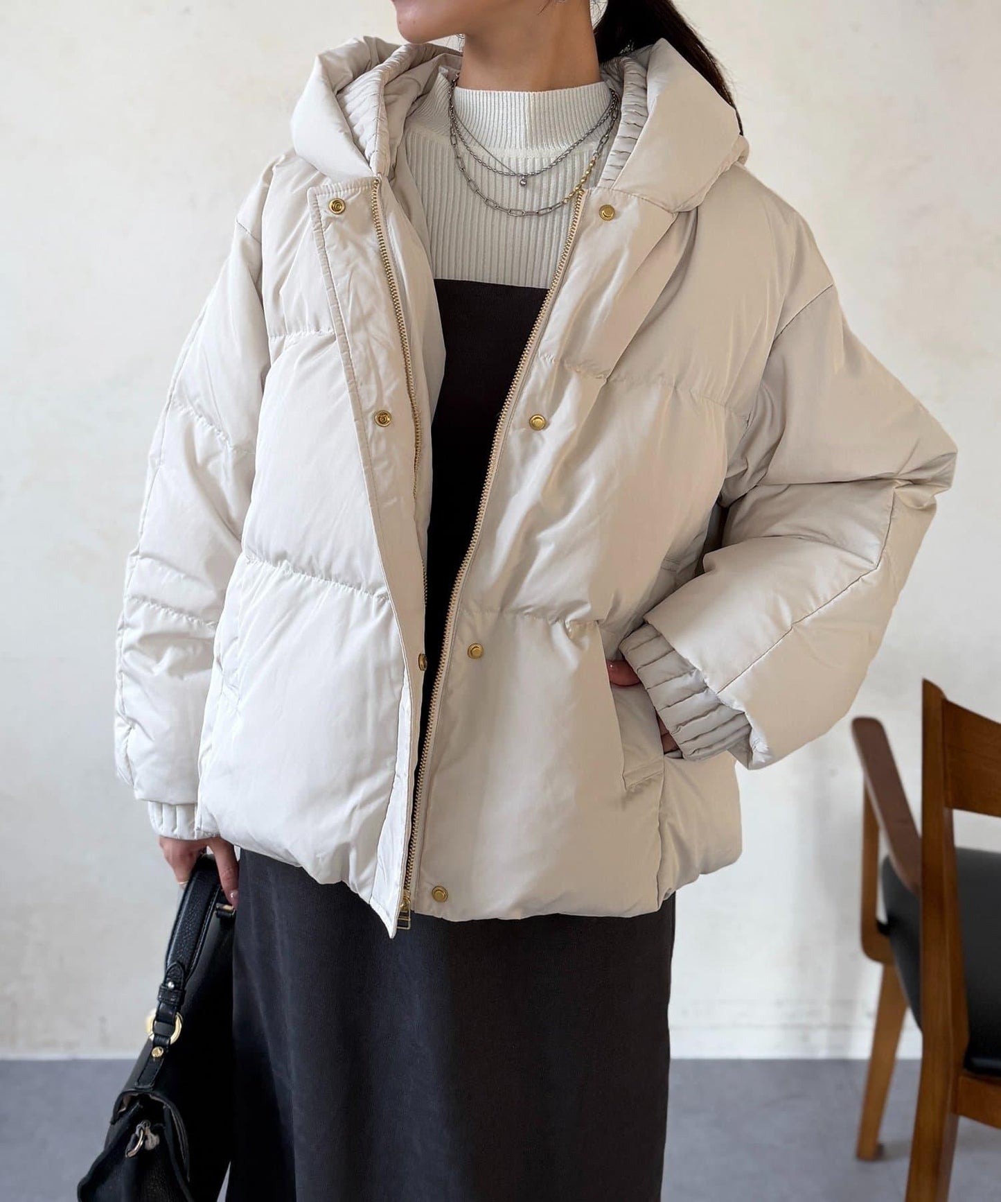 褶皺高領短款羽絨服