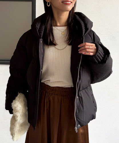 褶皺高領短款羽絨服