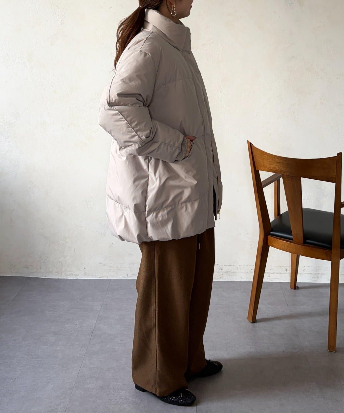 高領中款羽絨服