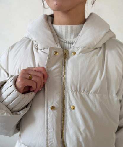 褶皺高領短款羽絨服