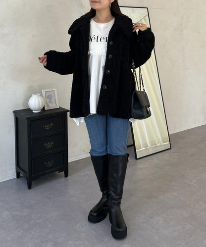 荷葉邊羊羔絨大衣