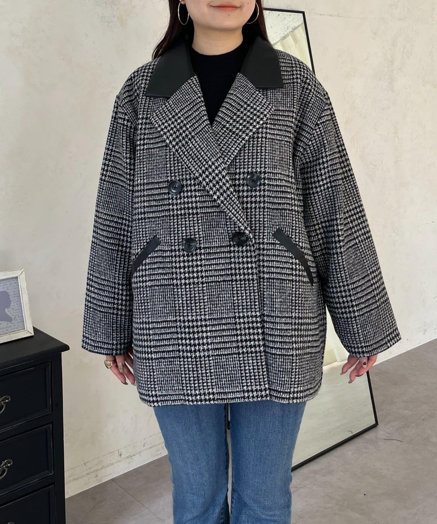 皮革領拼接內襯絎縫格紋大衣