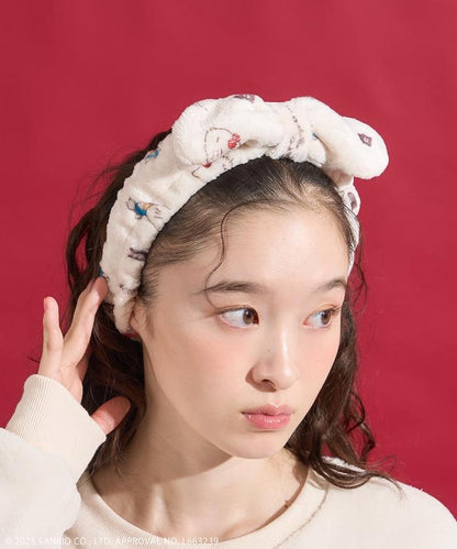 「HELLO KITTY」帶髮帶睡衣套裝