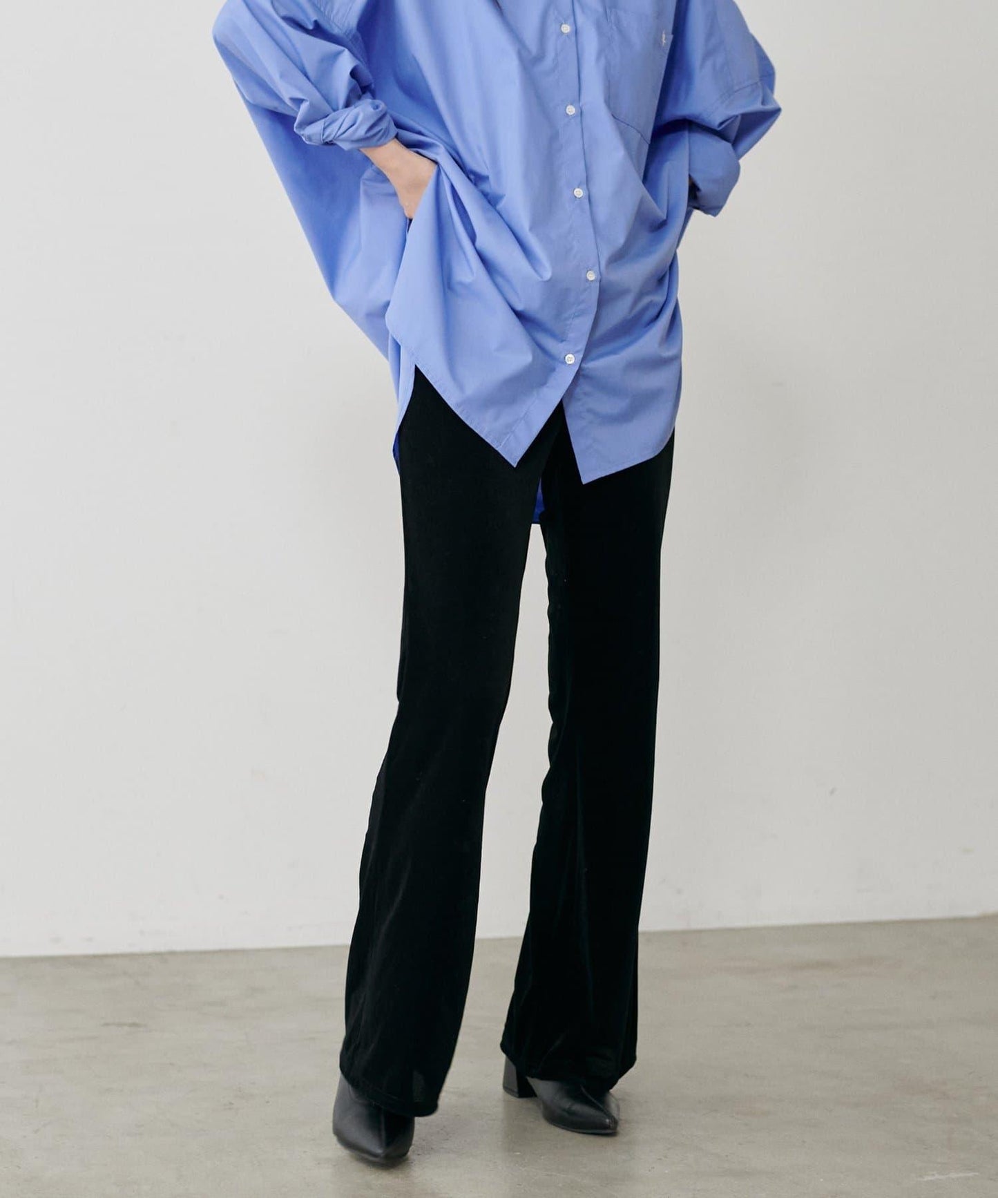 美腿修身柔軟天鵝絨長褲